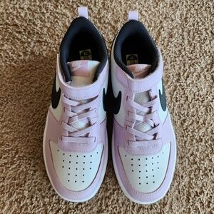 NIKE Court Borough Low 2 (PSV) 3Y